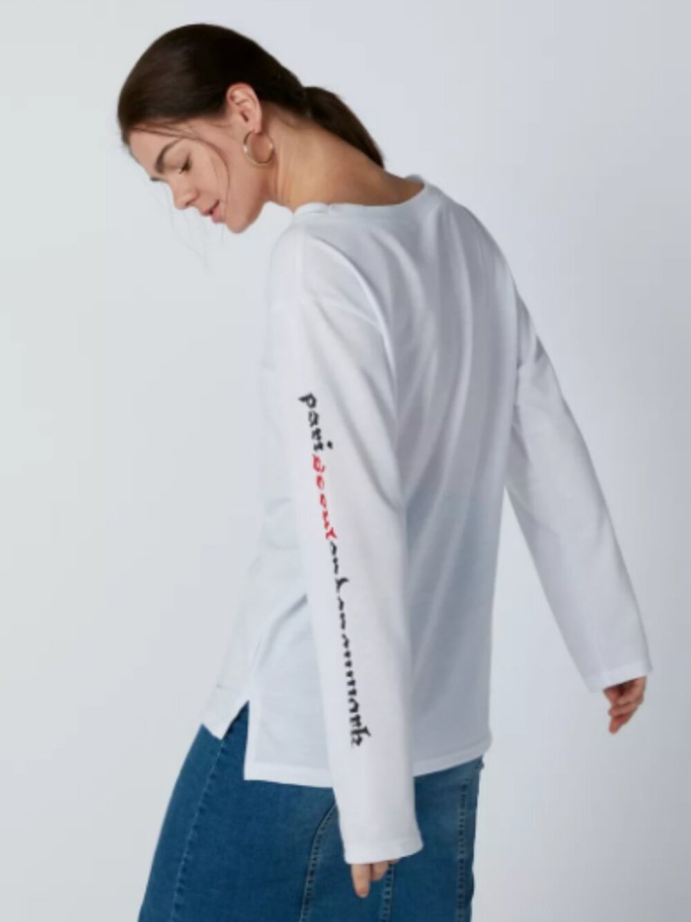 Korean Streetwear White Graphic Sleeve Long Sleeve T-Shirt Paris Seoul S
